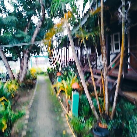 Pan Guest House Donkhone Ban Donsom Exterior foto