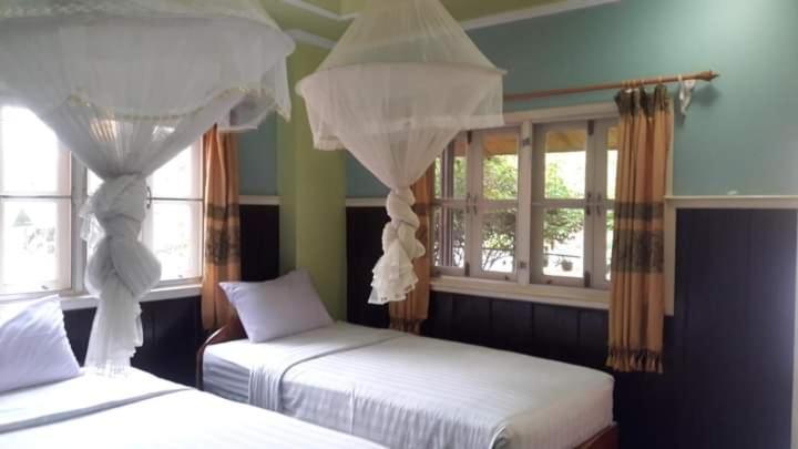 Pan Guest House Donkhone Ban Donsom Exterior foto