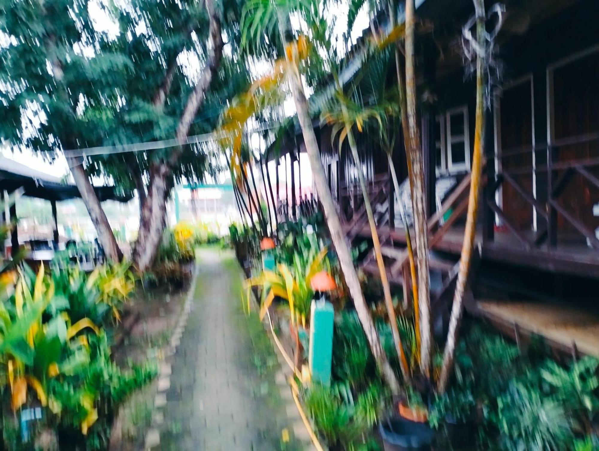 Pan Guest House Donkhone Ban Donsom Exterior foto